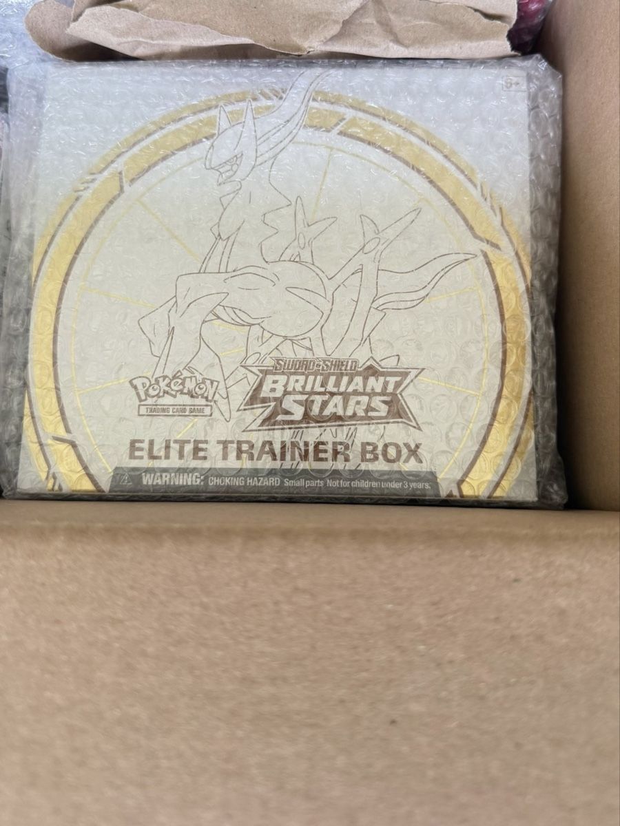 Pokémon Carte collezionabili: Pokémon Sword & Shield Brilliant Stars Elite Trainer Box – Nuovo e nell'imballaggio originale da Grandson venduto da nopaoch