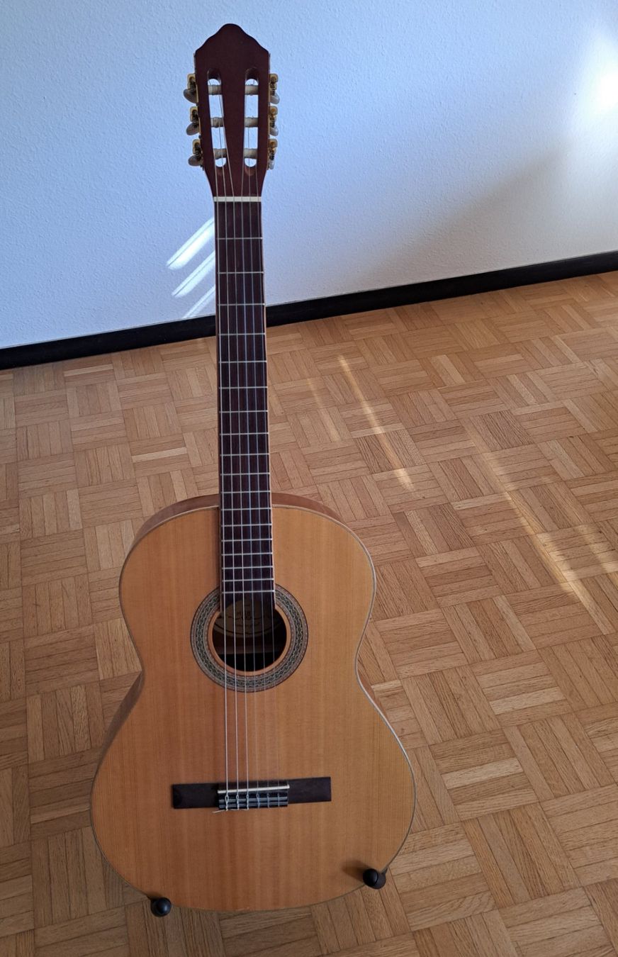 Instruments de musique: Gitarre klassisch Josè Ribera – D'occasion à Zürich par masscun 2