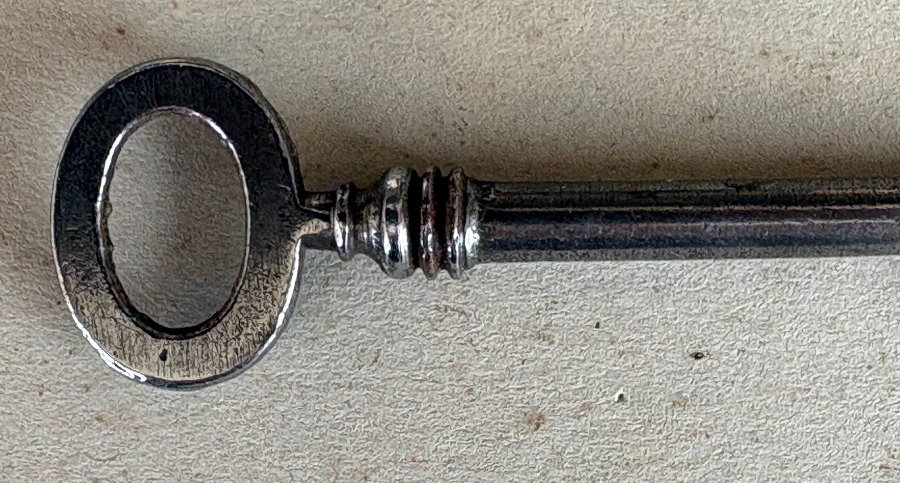 Chiavi: VINTAGE SCHLÜSSEL – Usato da Ostermundigen venduto da Wyatt-Earp 1