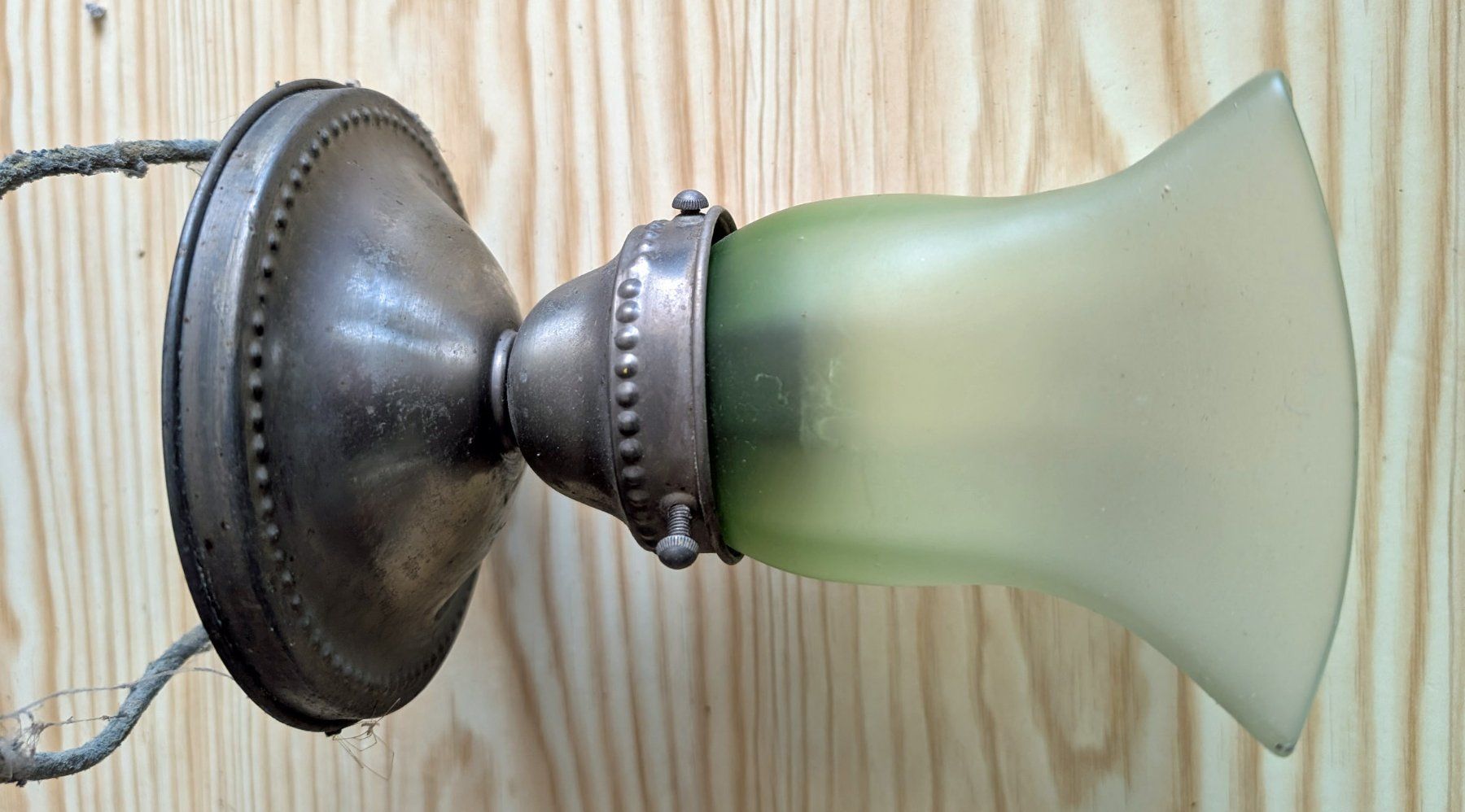 Lampade: Lampe aus Glas, evtl Jugenstil – Usato da Aeugst am Albis venduto da Andyw