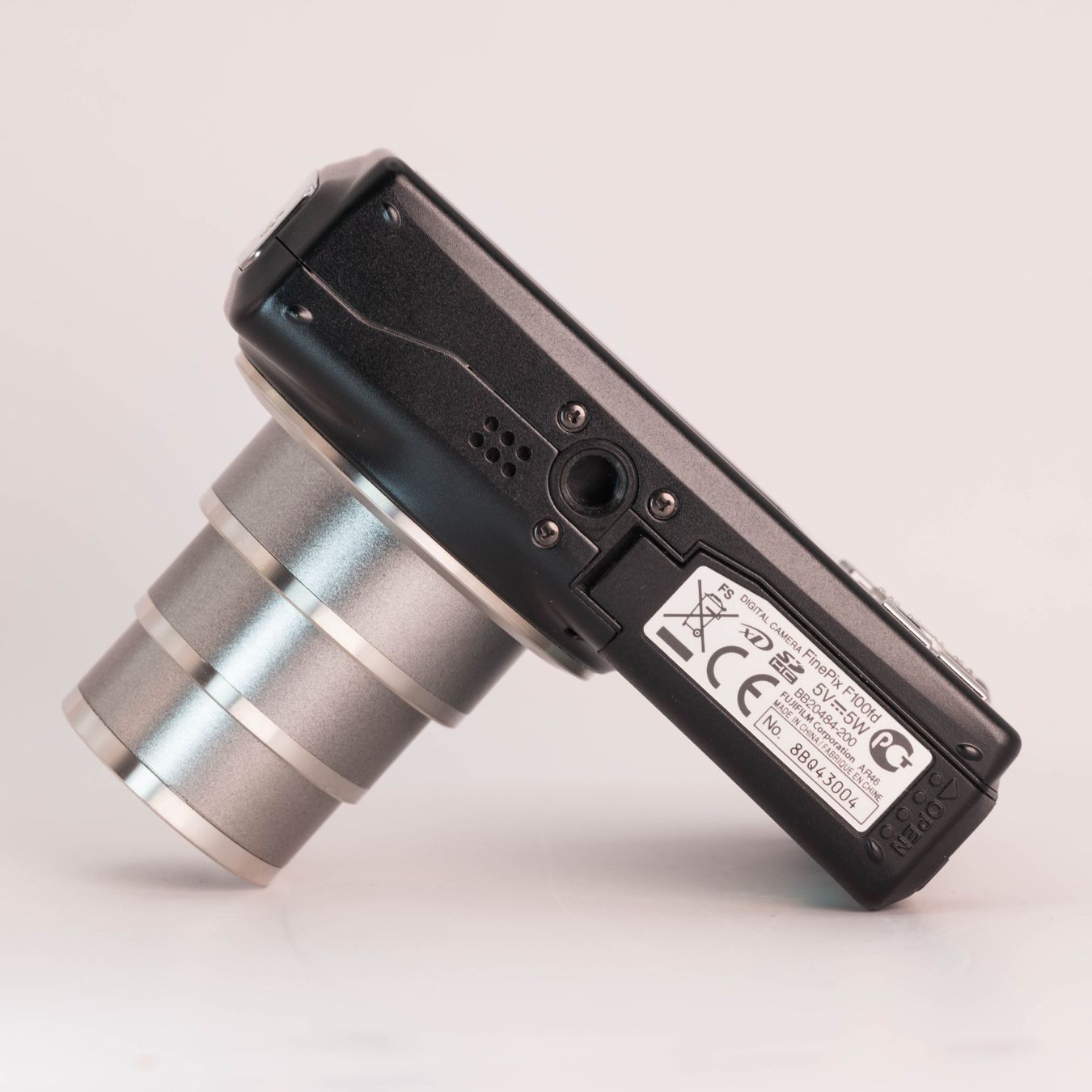 Fujifilm Fotocamera: Fujifilm F100FD - 1.6" Super CCD Sensor - Kamera – Usato da Thörishaus venduto da vintagger 4