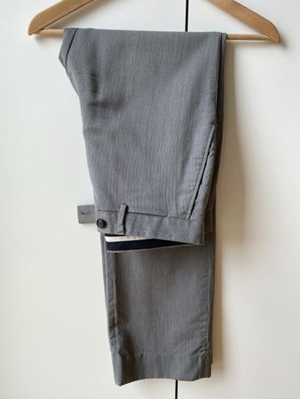 Leichte Herrenhose Zara Hellgrau aus Wolle Grösse S/EU38