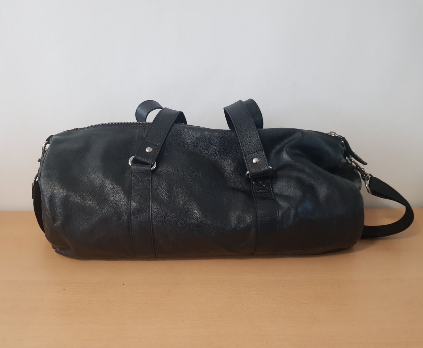 Asos Borse: Asos Ledertasche/ Reisetasche Schwarz – Usato da Basel venduto da Birs868 3