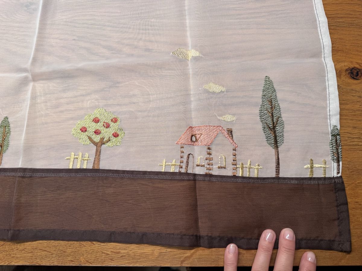 Vorhänge: Vorhang 157cm x 38cm 2 Stück – Gebraucht aus Niederbüren von Oetschli 1