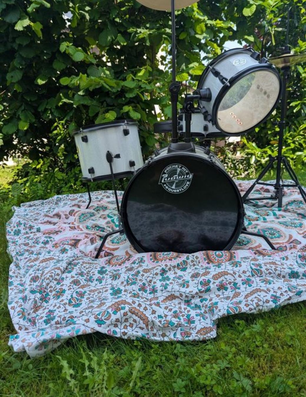 Ludwig Musikinstrumente: Ludwig Schlagzeugset - Drum set – Gebraucht aus Luzern von llubaa 2