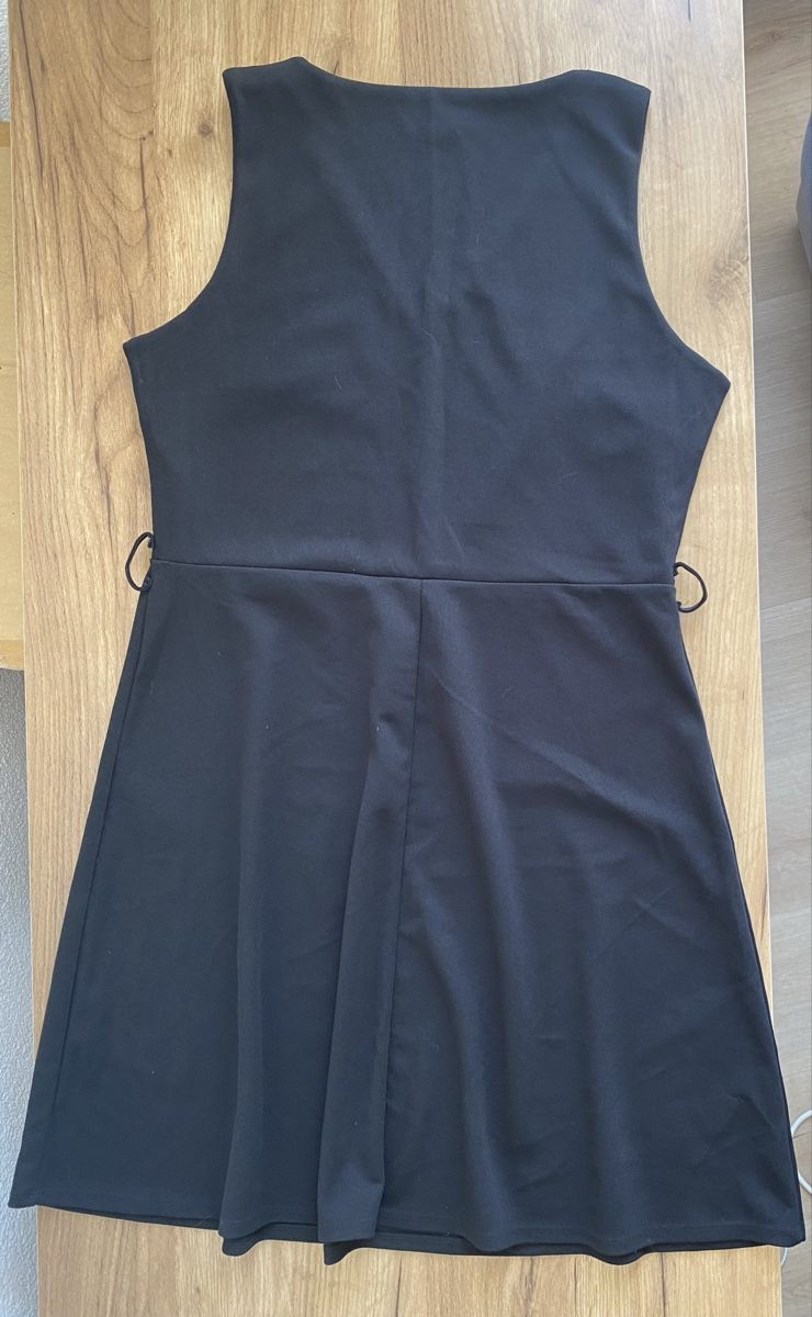 Robes: Lot de deux robes Cache Cache – D'occasion à Chézard-St-Martin par monster2525 1
