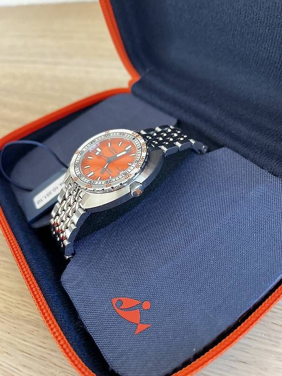 Uhren: Doxa 200T – Gebraucht aus Courtételle von directswisswatch 1