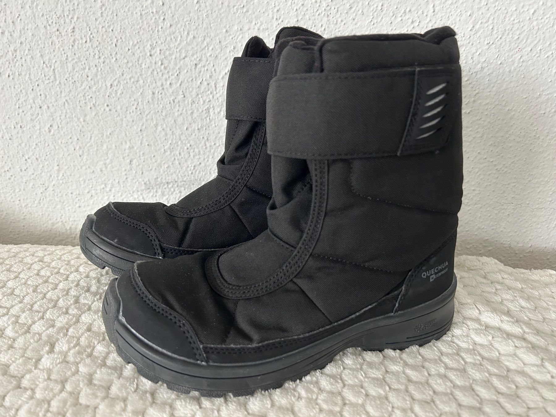 Scarpe per ragazzi: Winterschuhe Schneestiefel Quechua Gr. 33 – Usato da Zürich venduto da Aengely 4