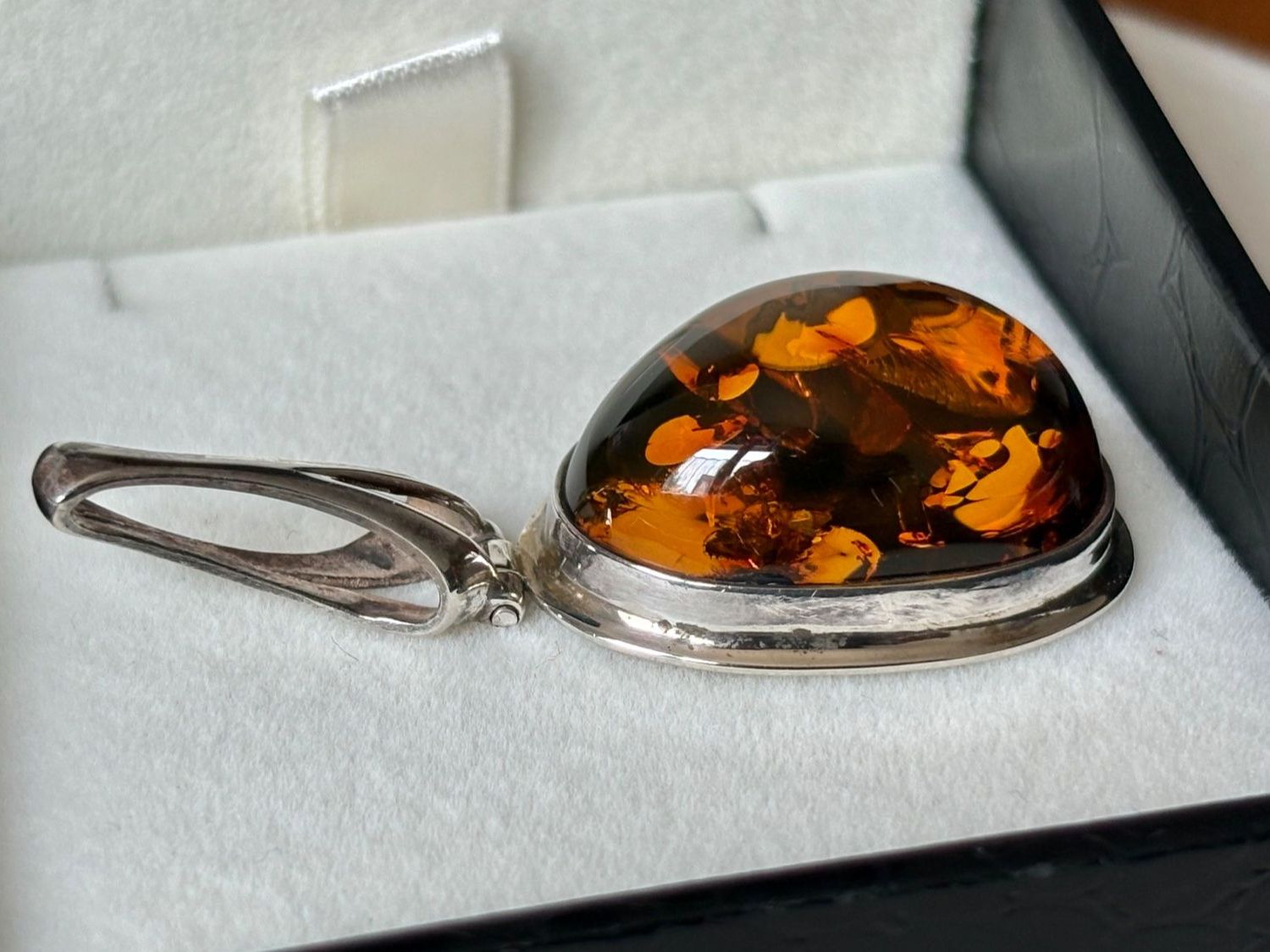 Pendentifs: Bernstein Anhänger, gross, Silber 925, NEU – Neuf (Voir description) à Brugg AG par lau_9rvy 2
