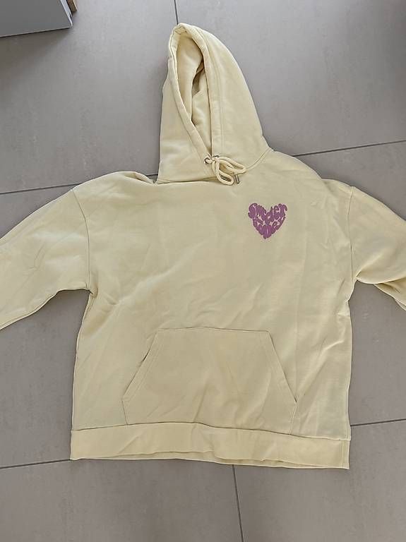 Pullover & Sweatshirts: Pullover & Hoodie Box Damen Gr. S/M – Gebraucht aus Uster von jes_nd8g