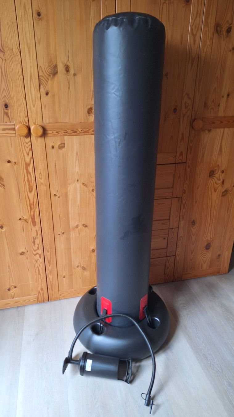 Sacchi da boxe: Box-Sack freistehend – Usato da Wald ZH venduto da shs2