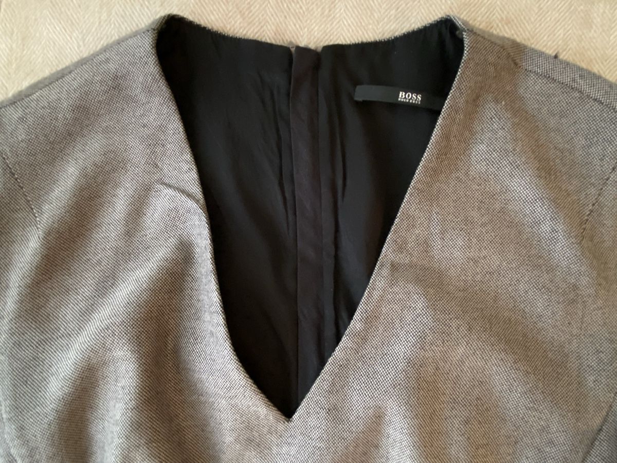 Hugo Boss Vestiti: Kleid von Hugo Boss – Usato da Triesen venduto da vla_z6rh 5