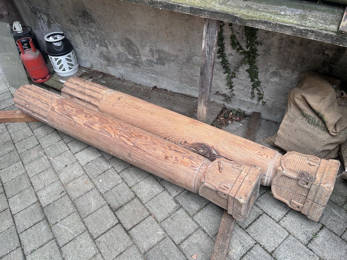 Holzartikel: Holzsäulen – Gebraucht aus Männedorf von Ruckzuck123