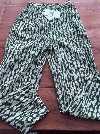 Neue leichte Stoffhose von Chloé Stora Grösse 36