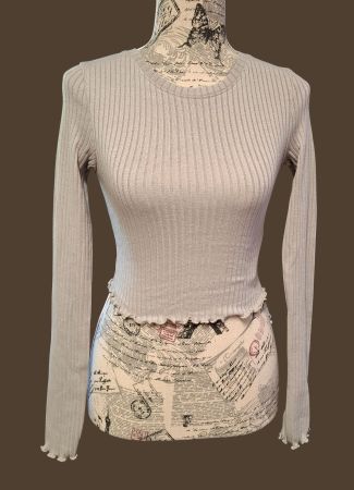 264SE – Pull FB Sister – XS – Neuf avec étiquette !