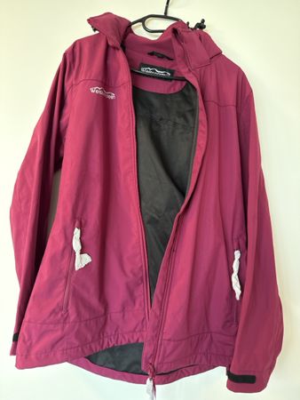 Softshell Jacke, Beere, Damen Gr. M – Neu!
