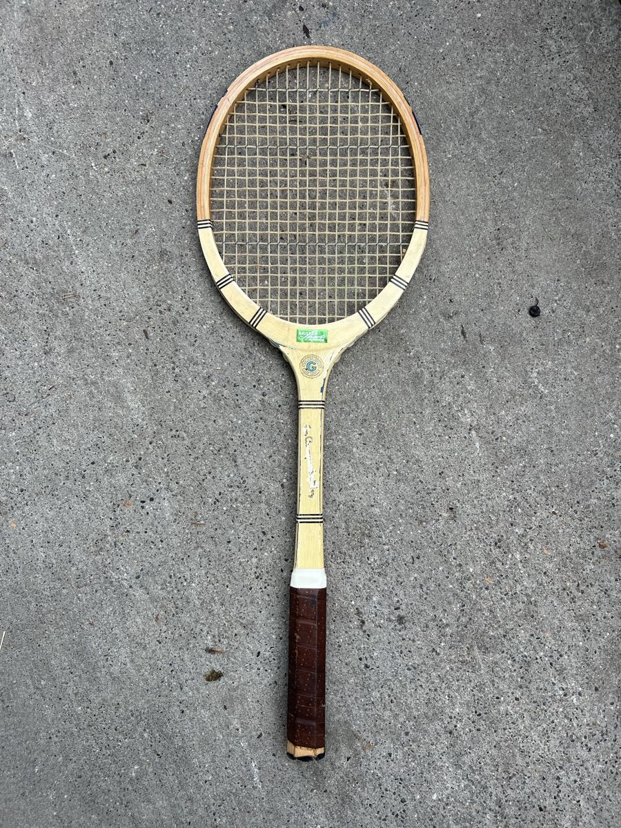 Racchette: Antiker Tennisschläger – Usato da Solothurn venduto da Spicar 1