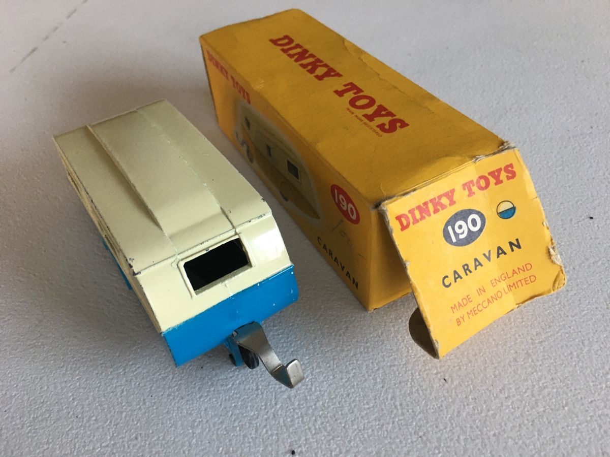 Dinky Toys Modellini d'auto: Dinky Wohnwagen – Usato da Grellingen venduto da Toyhamster 1