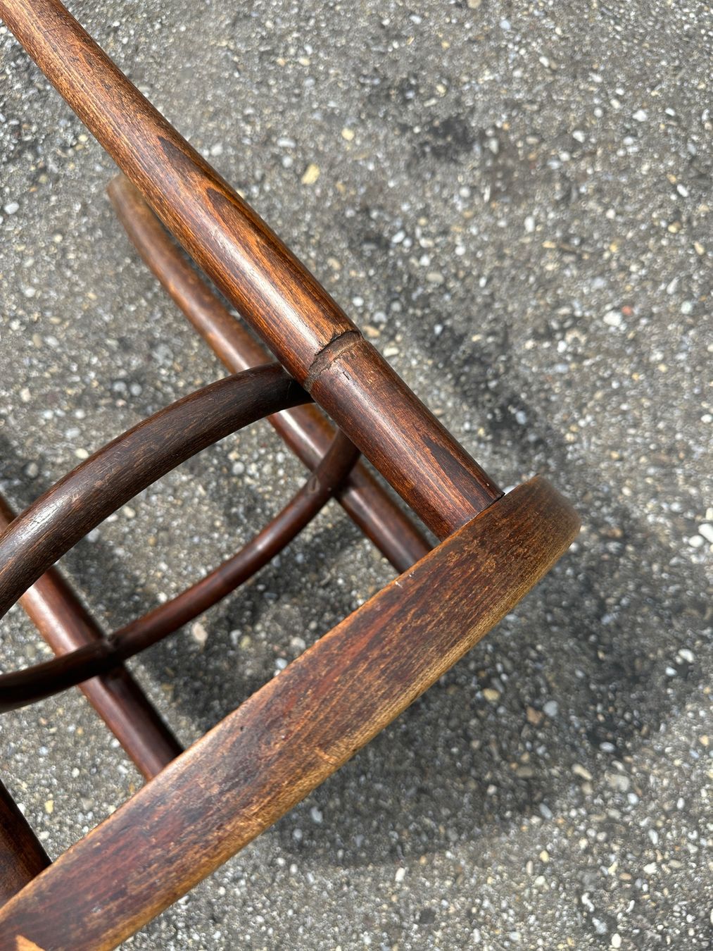 Sgabelli: alter Holz Hocker / Bugholz Hocker – Usato da Zürich venduto da frauflufelberg 6