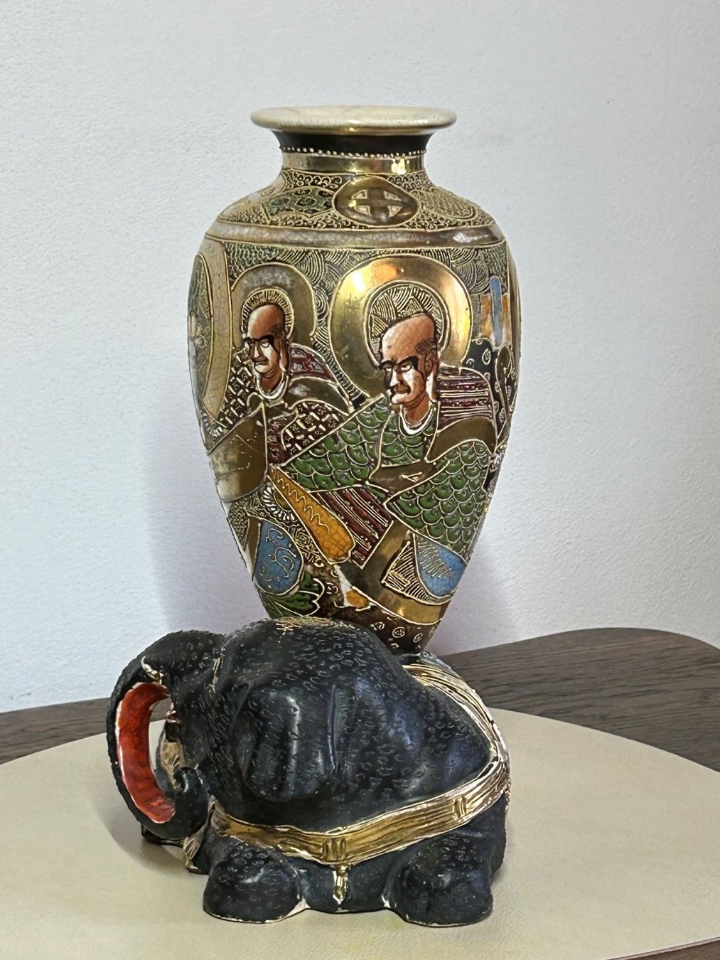 Vasi & Recipienti: Antike Satsuma Vase mit Elefant, handbemalt – Usato da Rocourt venduto da Vijay02 1