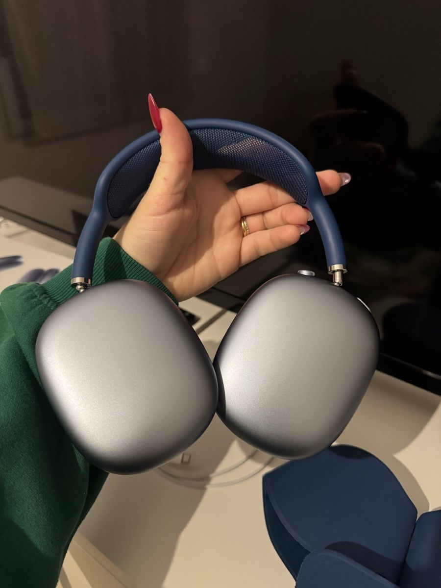 Apple Cuffie: AirPods Max bleu ciel – Nuovo (secondo la descrizione) da Luins venduto da Rachelle19 8