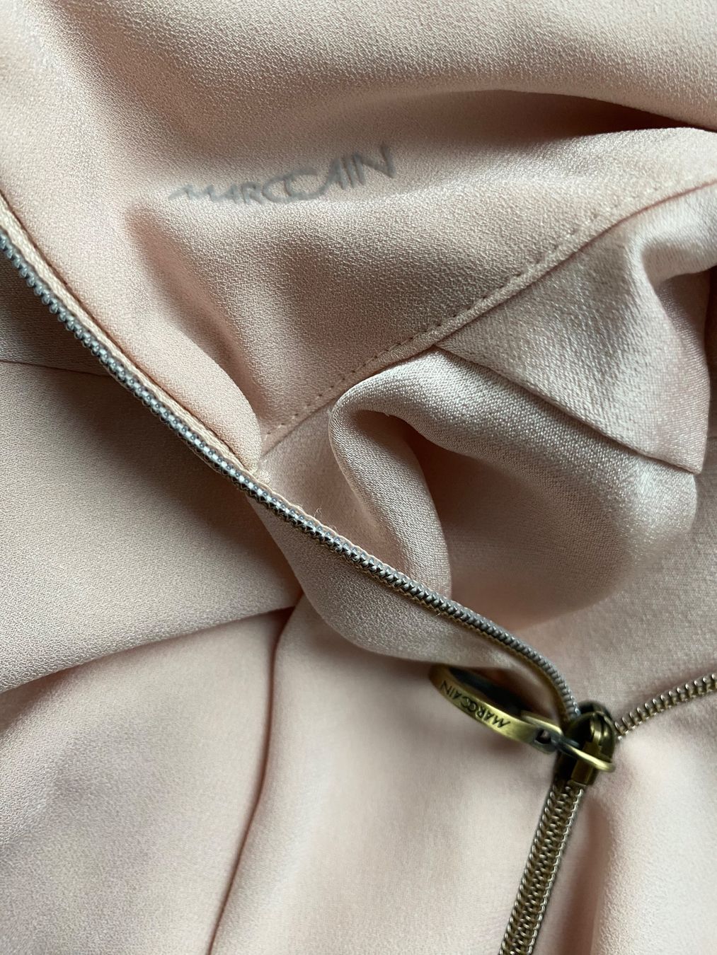 Marc Cain Camicette: MARC CAIN Luxusbluse - wie neu - – Nuovo (secondo la descrizione) da Jona venduto da vanessasupermarket20 7