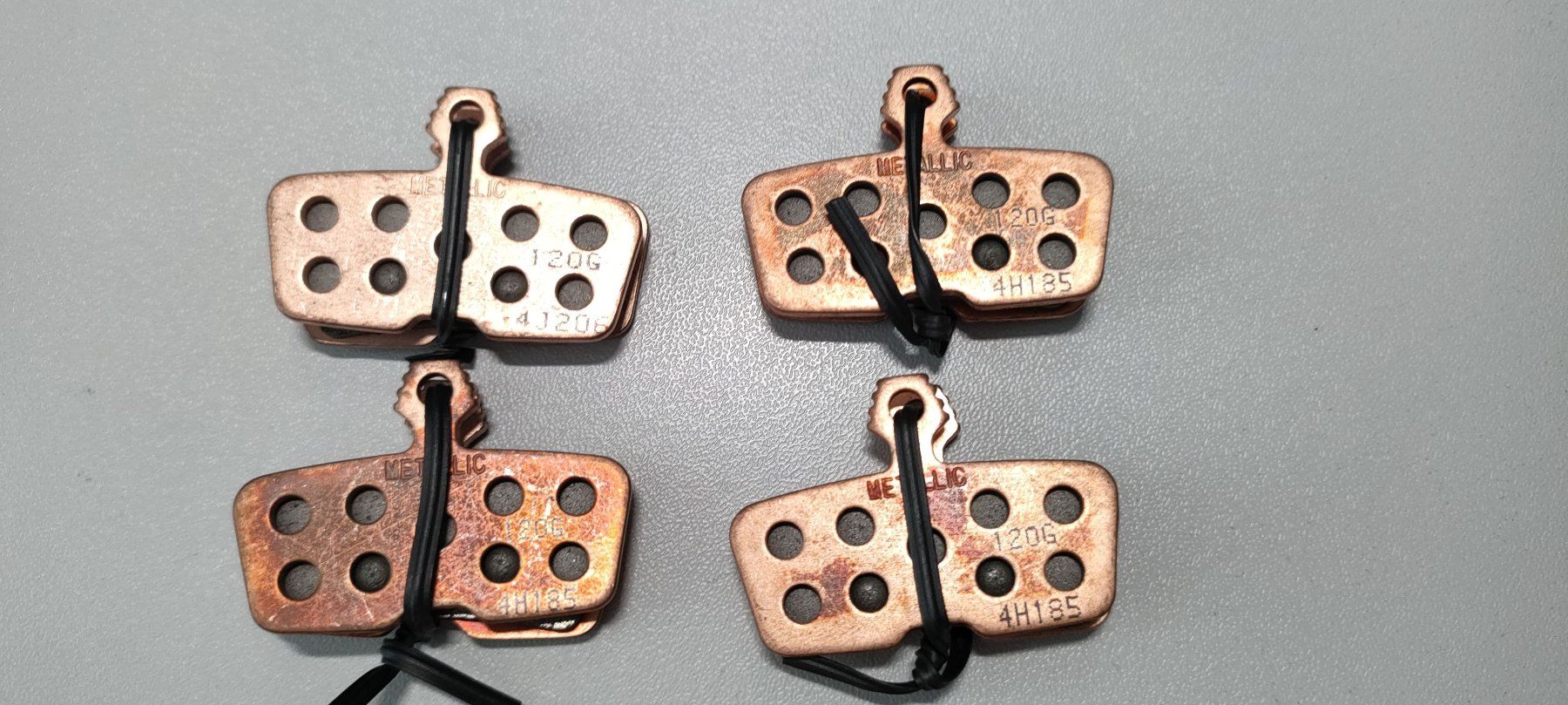 Sram Pezzi di ricambio: Bremsbeläge SRAM 4 Paare – Nuovo (secondo la descrizione) da Morschach venduto da Mymo6