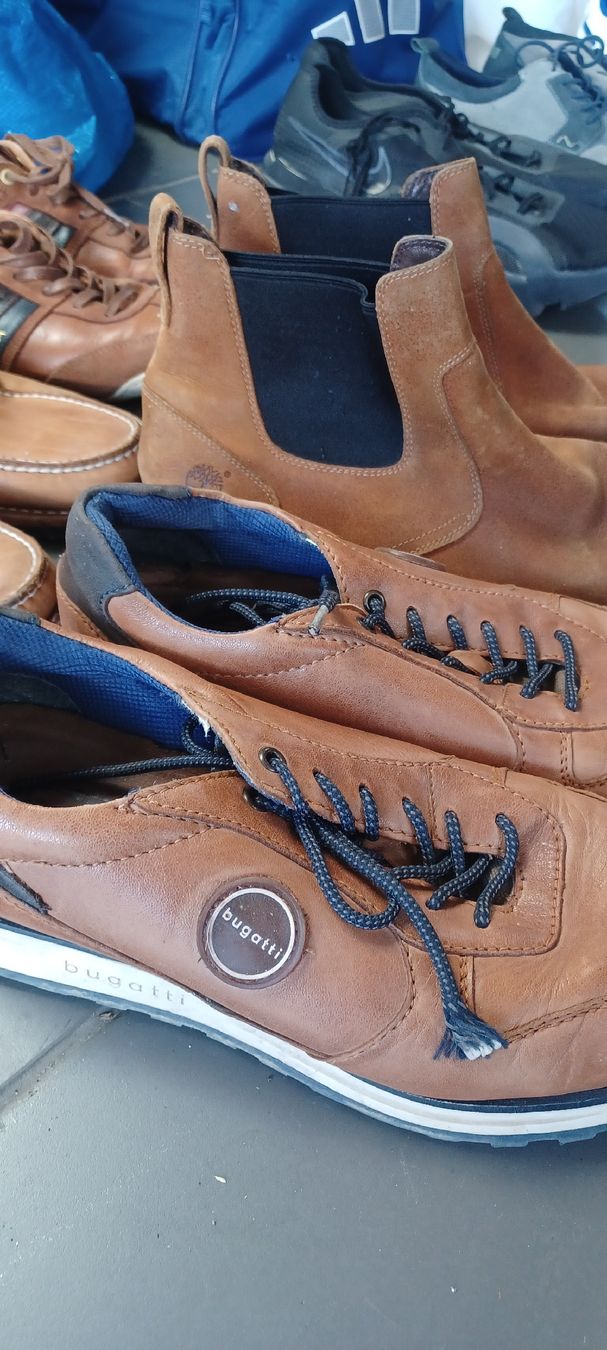 Scarpe da uomo: Schuhe Herren verschiedene Marken export flohmarkt – Usato da Dürrenäsch venduto da Uliu 2