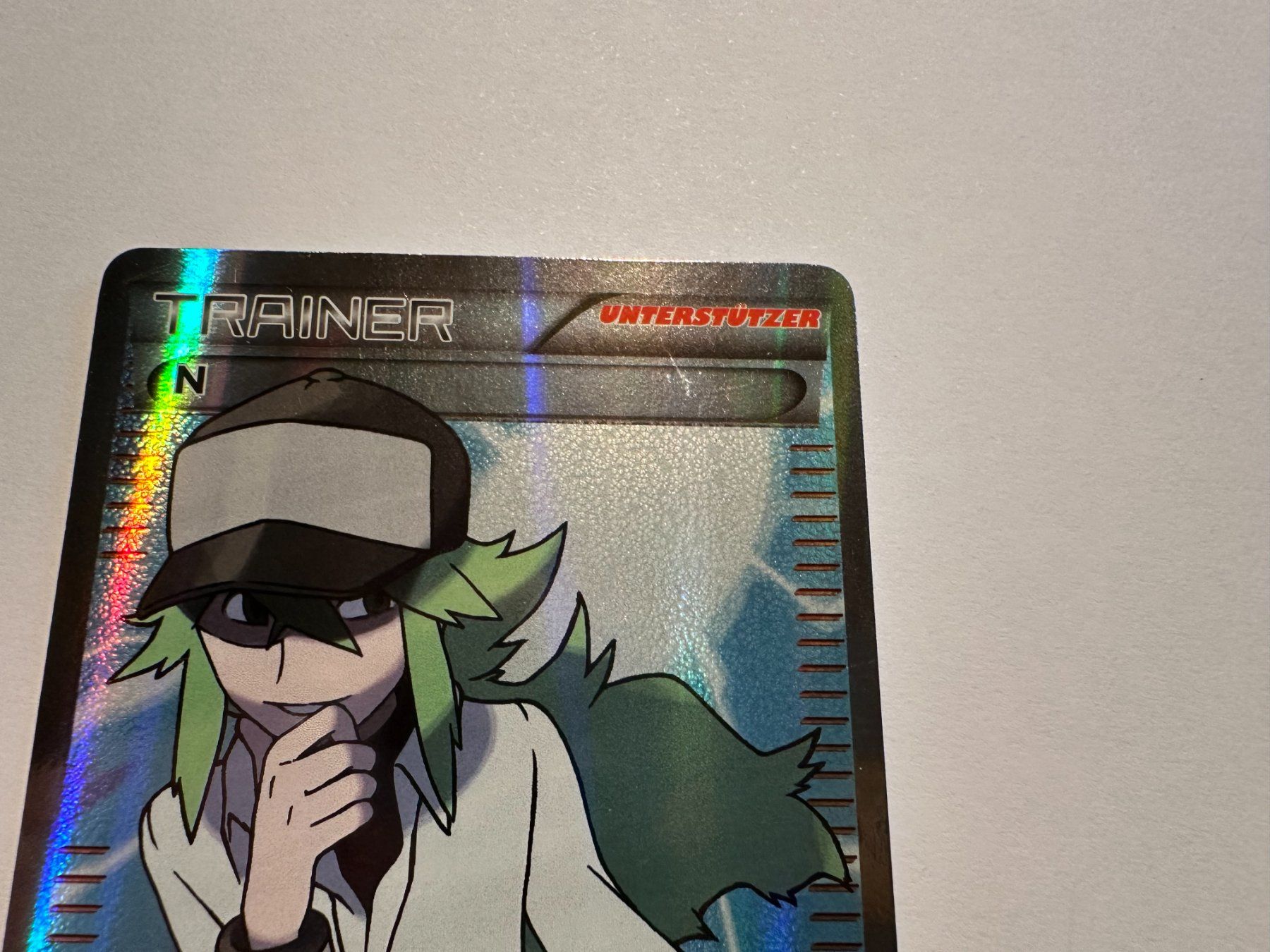 Pokémon Carte collezionabili: N Königliche Siege S&W Trainer Fullart DE – Usato da Hagendorn venduto da Pokecollectorch 2