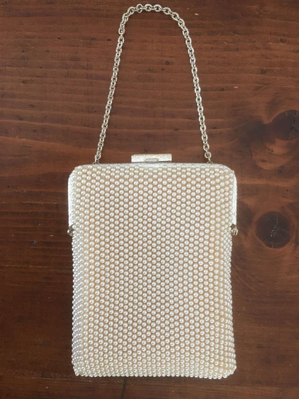 Borse da donna: PERLENTÄSCHLI  ABENDHANDTÄSCHLI  HOCHZEITTASCHE – Usato da Subingen venduto da ArtBead