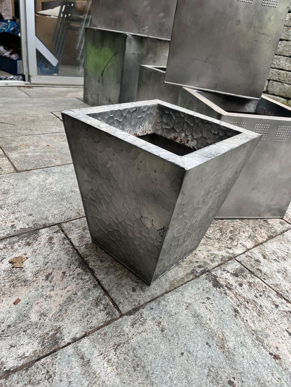 Blumentöpfe: Blumenübertöpfe Design – Gebraucht aus Weisslingen von Eniclote 2