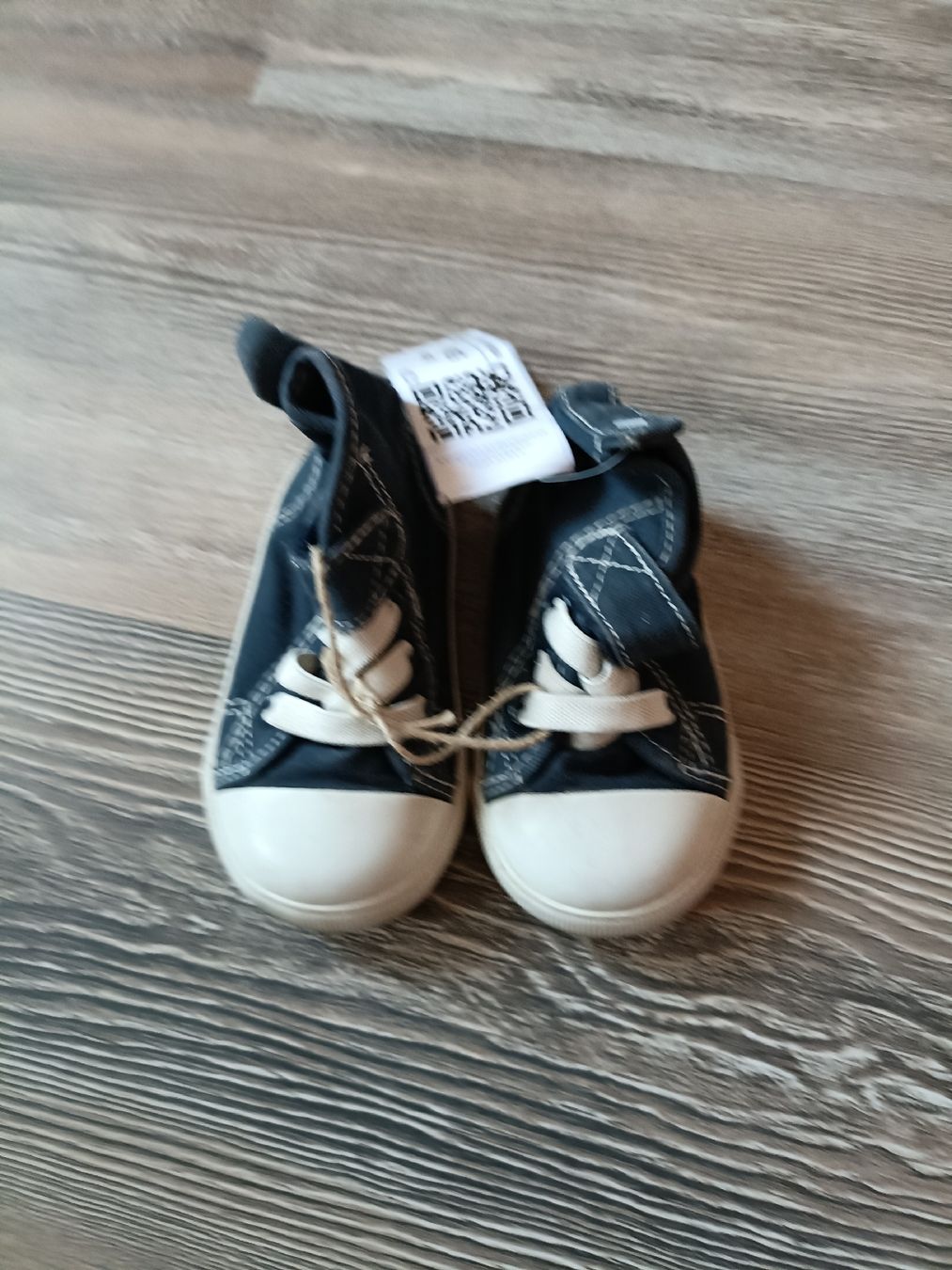 H&M Scarpe per ragazzi: Schuhe Gr. 19 – Usato da Tenniken venduto da Pasci1990