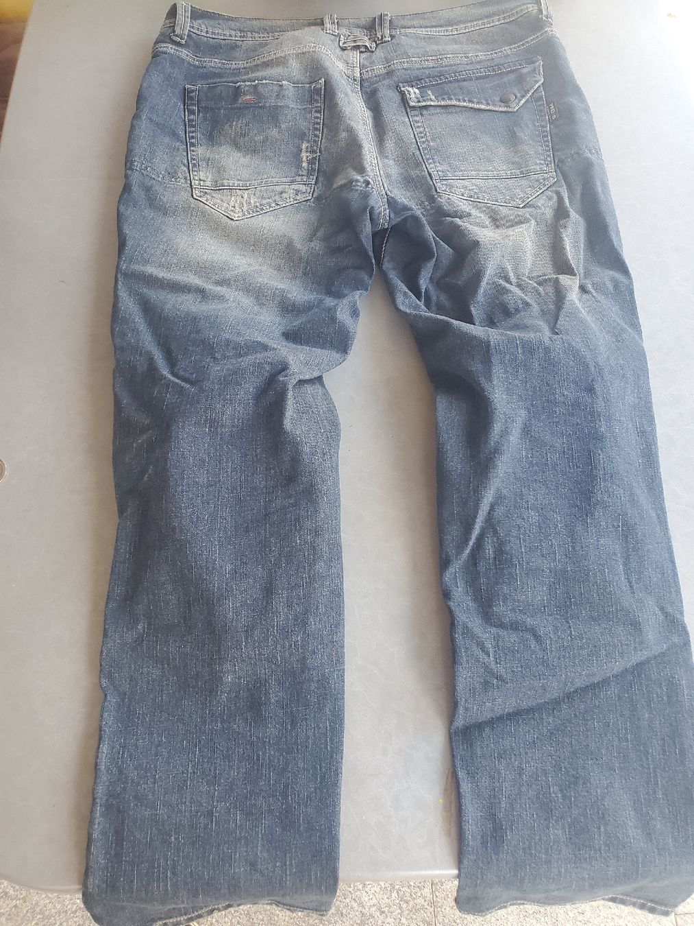 Jeans: Bikerhose Jeans gr. 42 mit Protektoren – Usato da Waltenschwil venduto da Andy.Z01 5