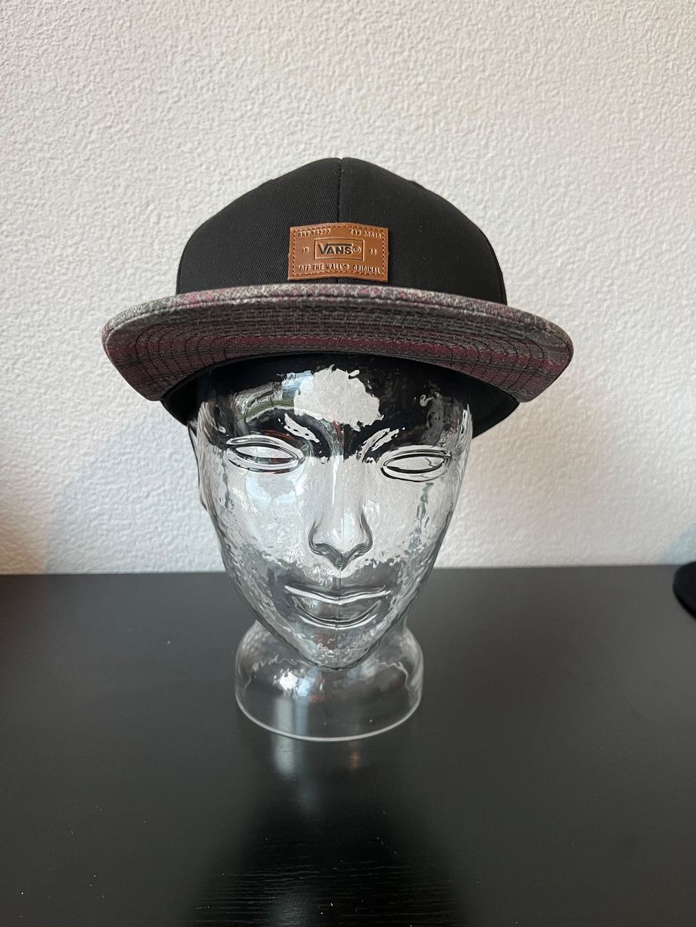 Copricapi, berretti & cappellini: Vans Baseball Cap, Snapback – Usato da Kerns venduto da Herr_Sizzla 3
