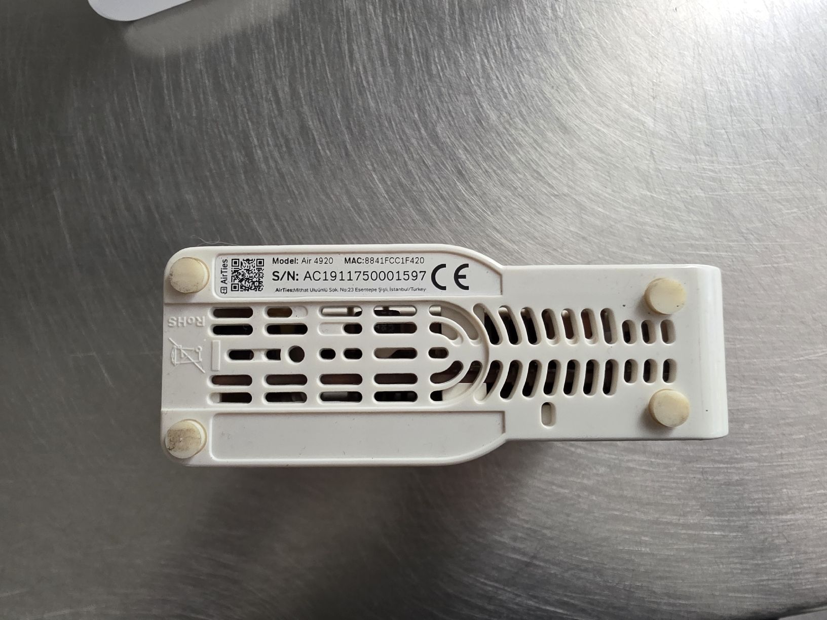 Swisscom WiFi: Swisscom WLAN Repeater mit Netzteil – Usato da Rüti ZH venduto da Isa8630 1