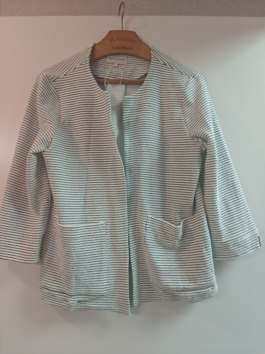 Tom Tailor Vestes: Tom Tailor leichte Jacke Gr M – D'occasion à Menzingen par tschey-tschey