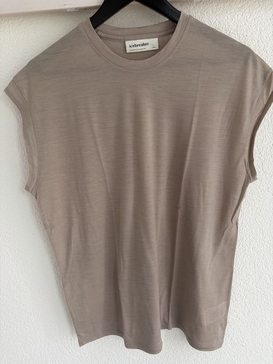 Icebreaker T-Shirts: Damen Icebreaker Shirt – Gebraucht aus Gonten von hauteli