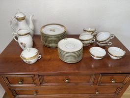 Royal Copenhagen Kaffeeservice Porzellan Golddekor 36 stk. 