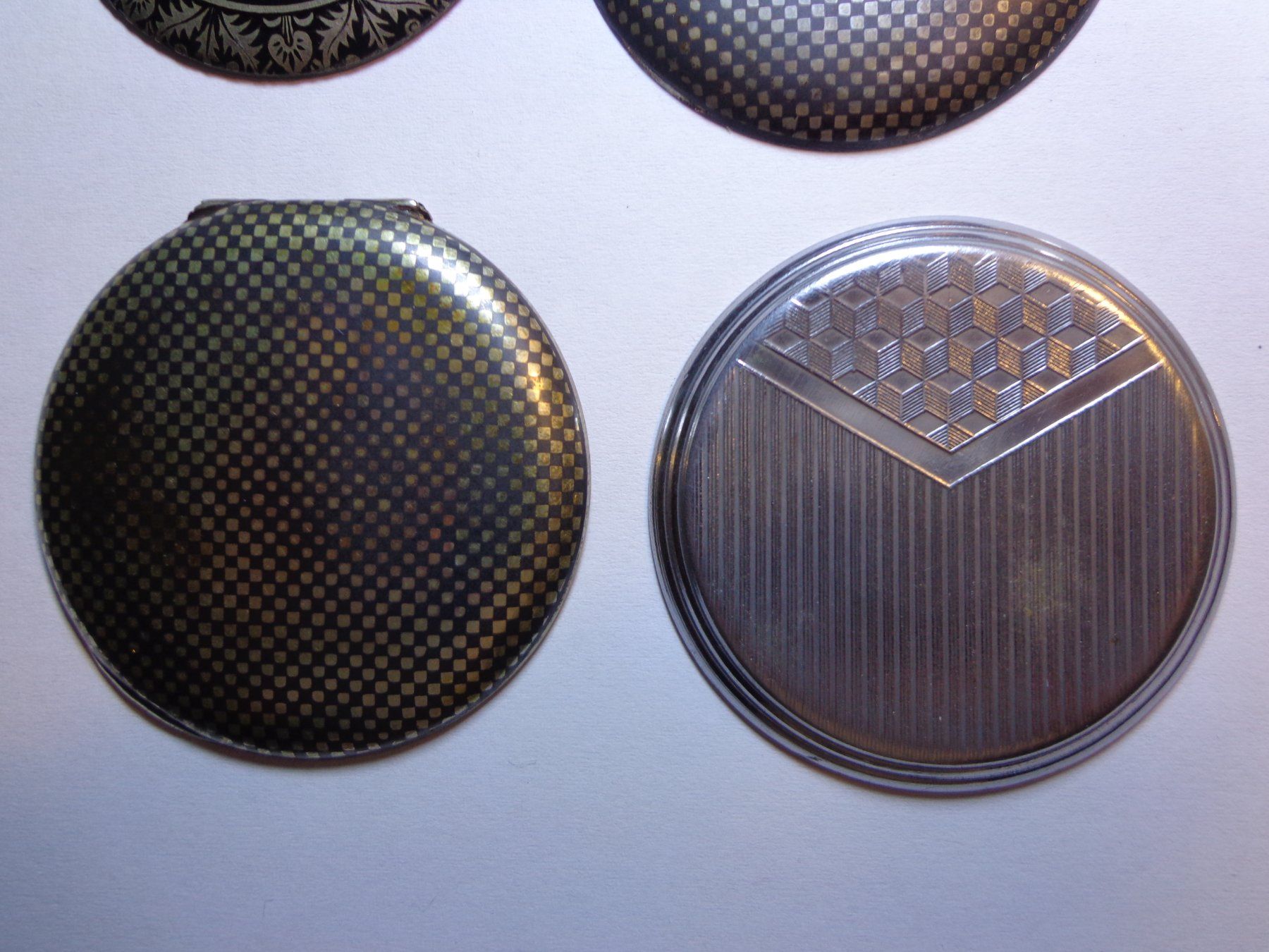 Uhren: Taschenuhr Gehäusedeckel Lot – Gebraucht aus Hinterkappelen von Roku5 7