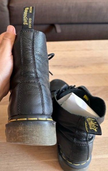 Dr. Martens Chaussures hommes: Dr. Martens 1460 Pascal Schwarz Gr. 38 – D'occasion à Baden par marshamani 2