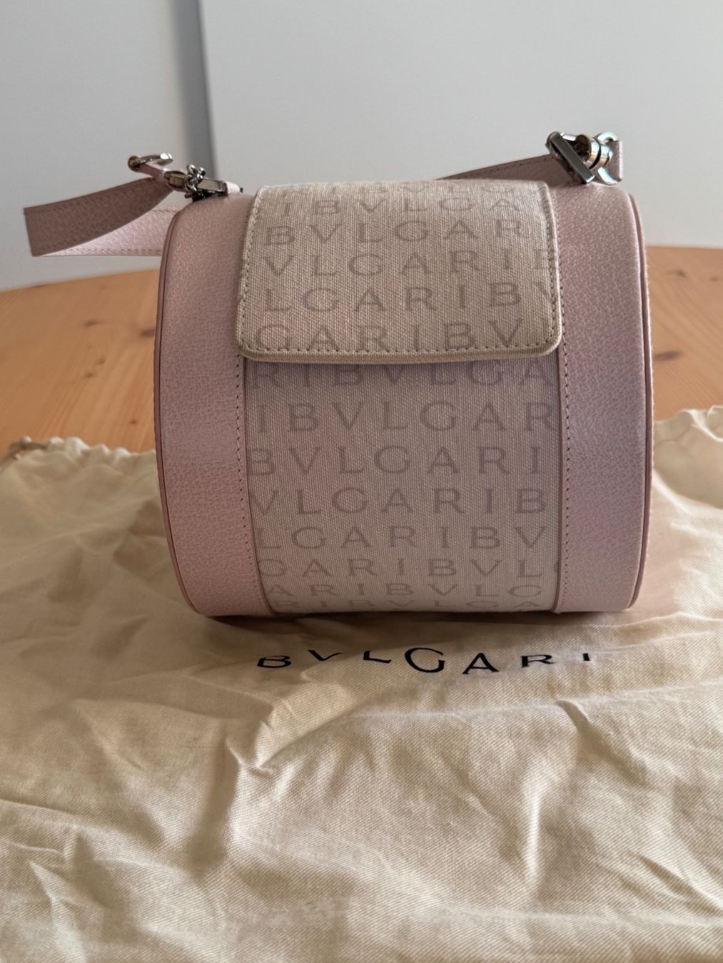 Bulgari Borse da donna: Bulgari Round Handbag Zero One rosa – Usato da Thun venduto da kth_ng29