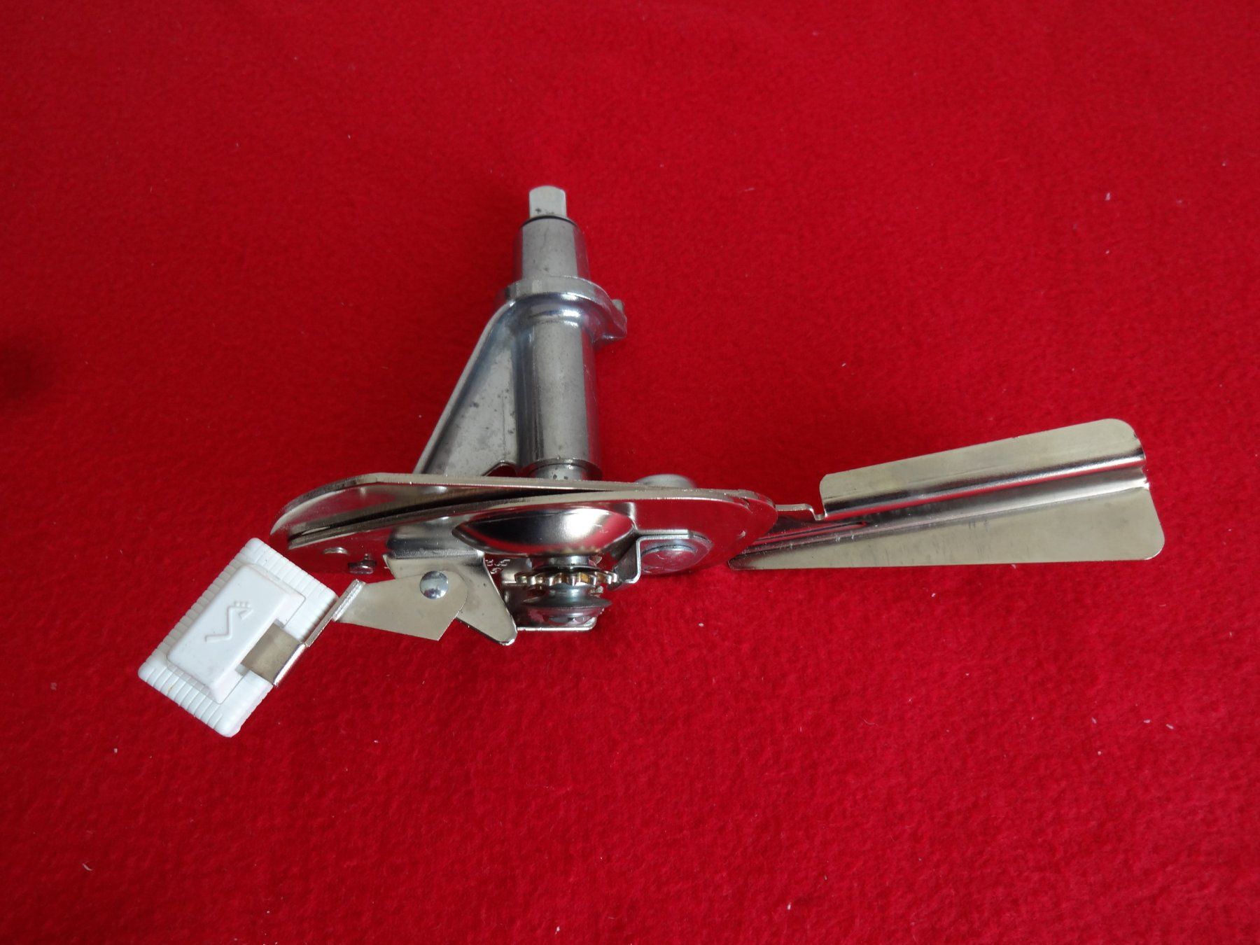 Kitchenaid Elettrodomestici da cucina: KitchenAid Dosenöffner – Nuovo (secondo la descrizione) da Frauenfeld venduto da Riaa 4