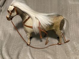 ANTIKES  PFERD MIT ZIEHWAGEN UM 1900