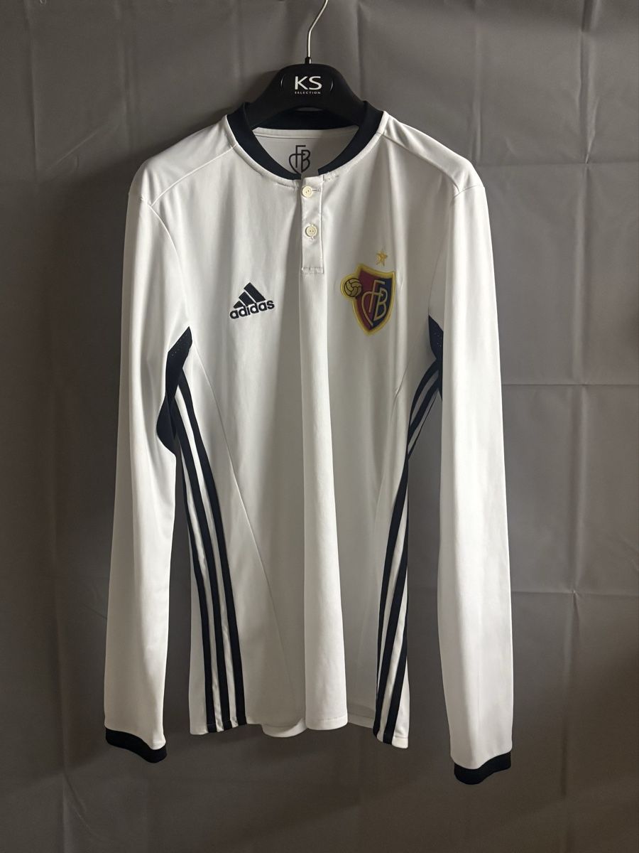 Canottiere & Pantaloni: Fc Basel Trikot weiss Langarm  – Usato da Basel venduto da kleinerprinz