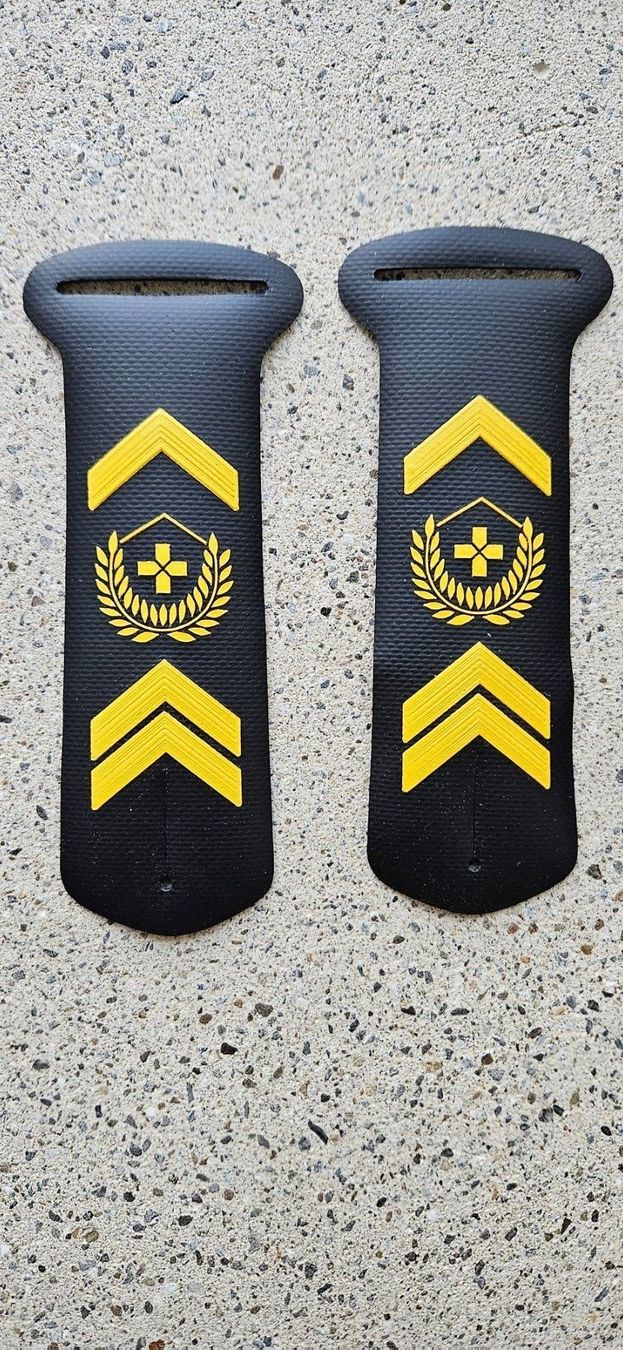 Schweizer Armee Placchette & Badge:  *** Gradabzeichen Adjutant *** – Nuovo e nell'imballaggio originale da Riedholz venduto da fr_sIruP