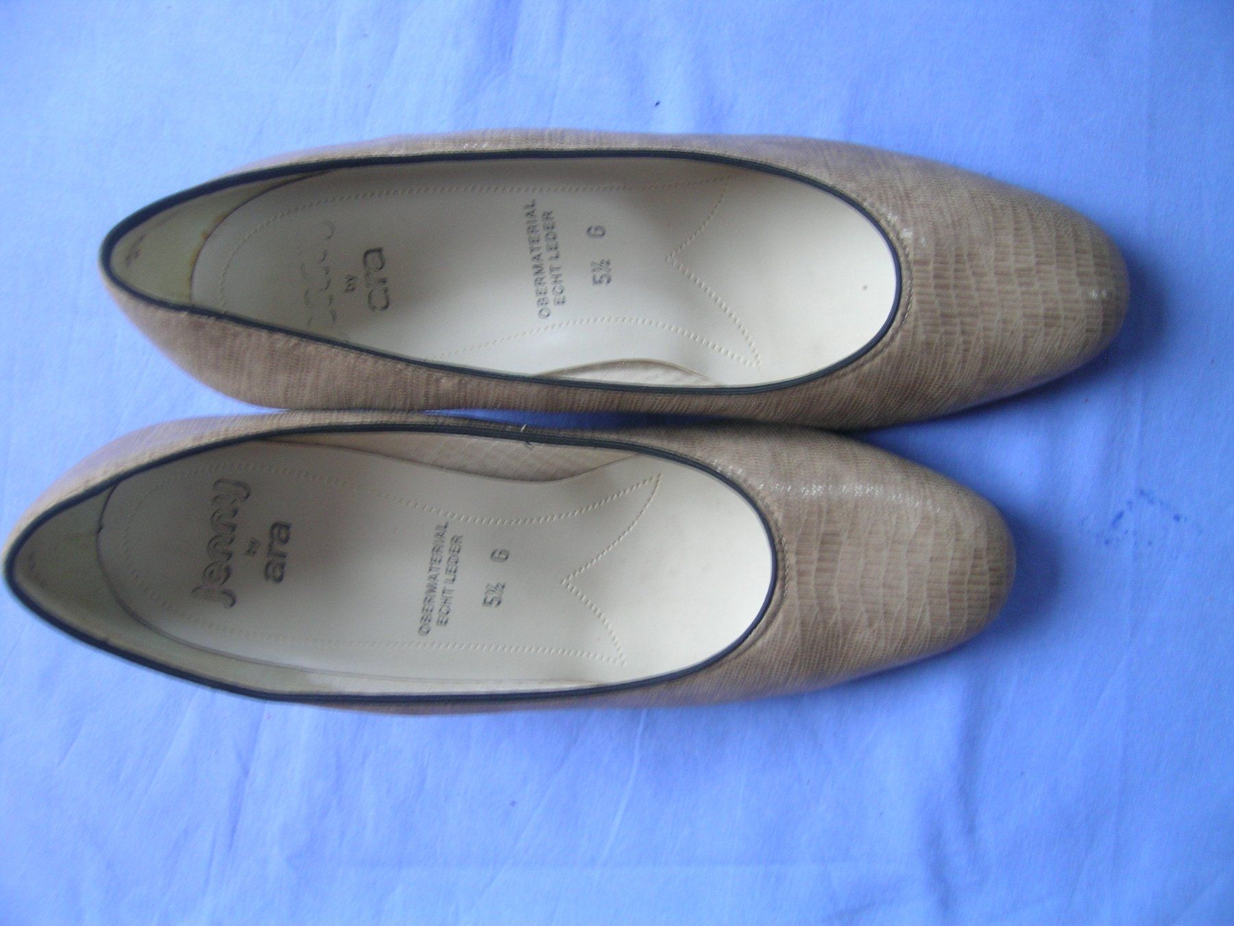 Ara Scarpe da donna: Pumps, beige ARA – Usato da Gockhausen venduto da Wonzka 1