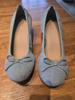 hübsche Sommerschuhe / Keilabsatz / Absatzschuhe