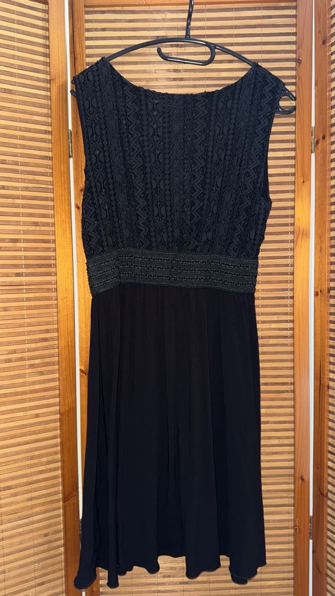 Zebra Vestiti: Sommerkleid Zebra, L, schwarz – Usato da Gümligen venduto da morticiaaddams 2