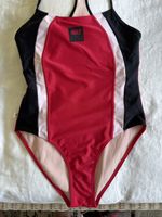 Nike Badeanzug Rot/Schwarz, Grösse M - Top Zustand!