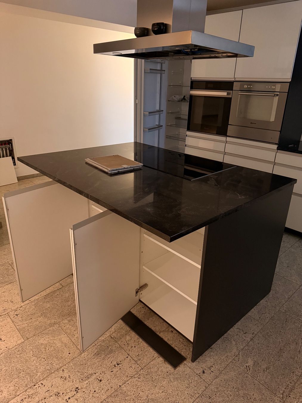 Cucine complete: Komplette Küche – Usato da Oberbuchsiten venduto da DoppioEspresso 1